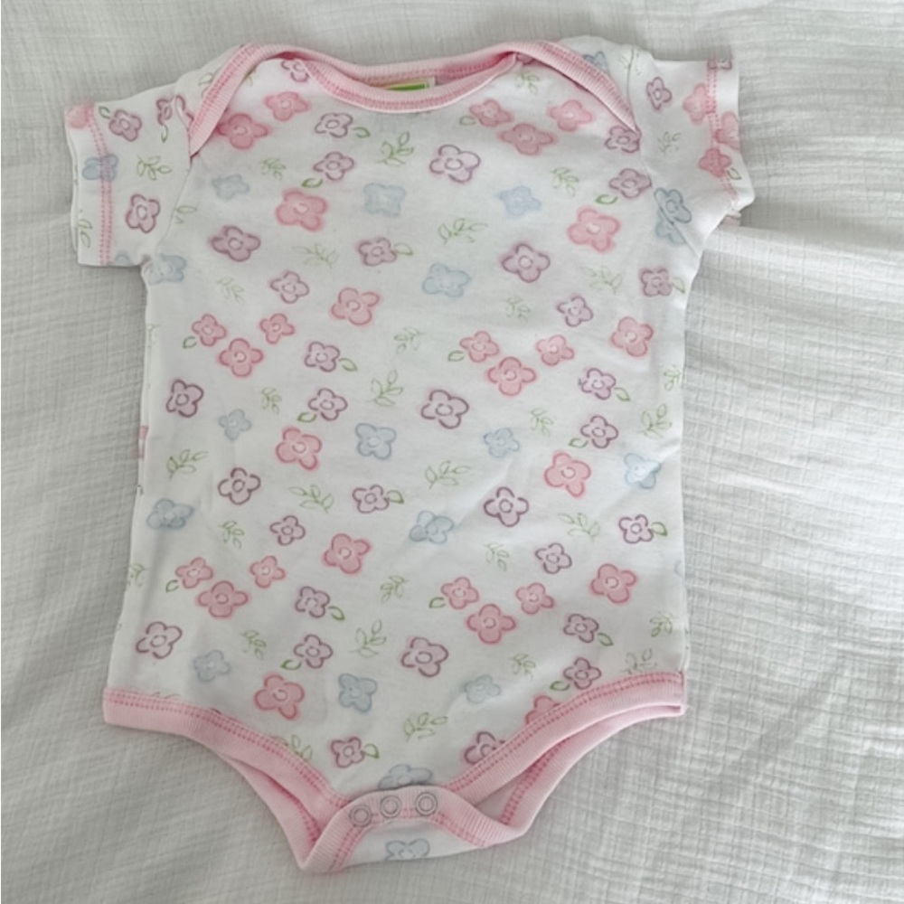 4/$20 Floral Bodysuit | Sesame Beginnings | 0-3 Months
